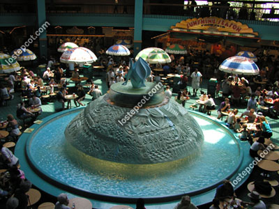 landdarkfountain2.jpg