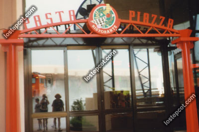 Pasta Piazza entrance